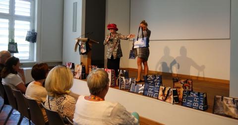 Exklusive Taschenmodenschau des Fördervereins