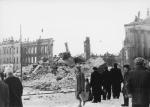 Blick auf den Trümmerberg des Fortunaportals