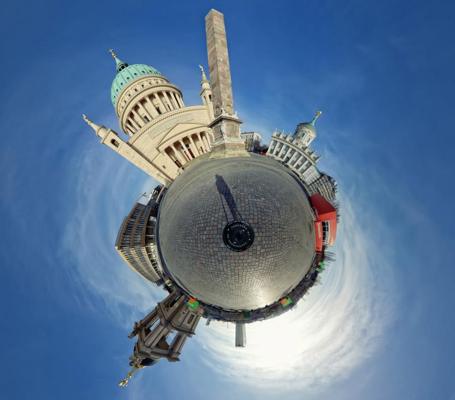 360-Grad-Ansicht des Alten Marktes