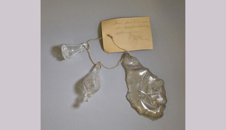 Glasbehang von Kronleuchtern aus dem Potsdamer Stadtschloss, Zechliner Glashütte, 1740–1800