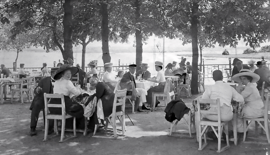 Marie Goslich, Gartenlokal in Baumgartenbrück, um 1910