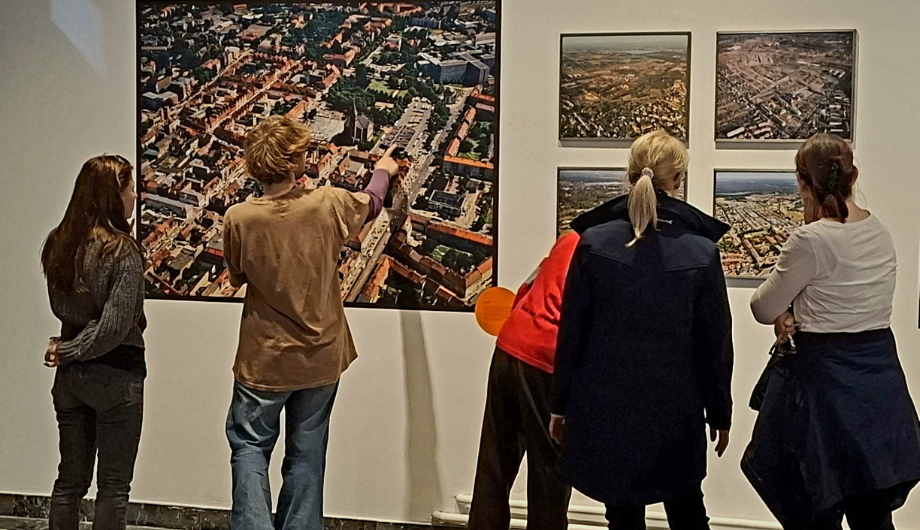 Menschen in der LUFT | BILD | Potsdam Ausstellung