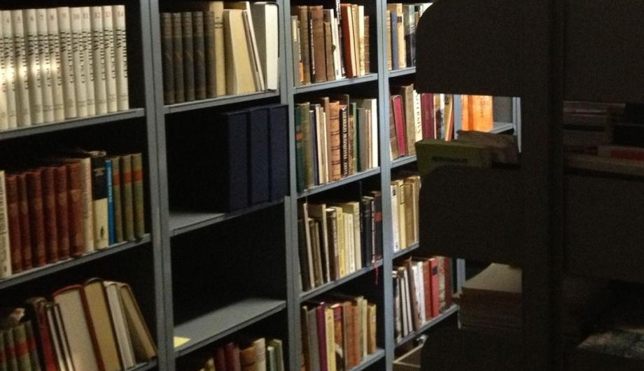 Historische Bücher im Museumsdepot