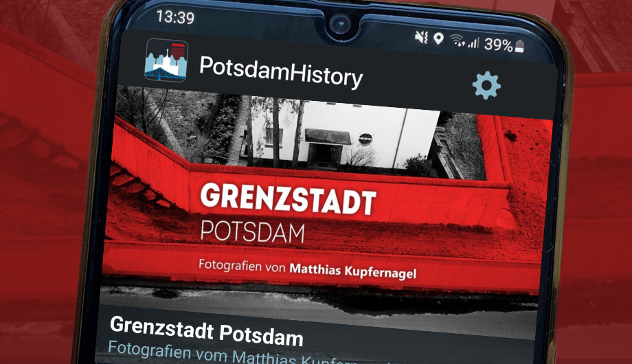 Handy mit PotsdamHistory App Beispiel
