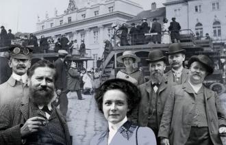 Der Alte Markt von Potsdam in einer Collage aus historischen Fotografien - um 1910