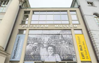 Eingan des Postdam Museums