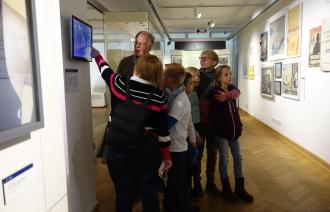 Familienführung durch die Ständige Ausstellung © Potsdam Museum,