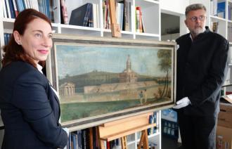 Museumdirektorin Dr. Jutta Götzmann und Fillialleiter der Fielmann AG Johannes Haerkötter,