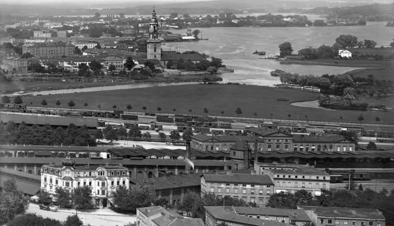 Blick auf das Bahnhofsgelände, um 1905  © Potsdam Museum,