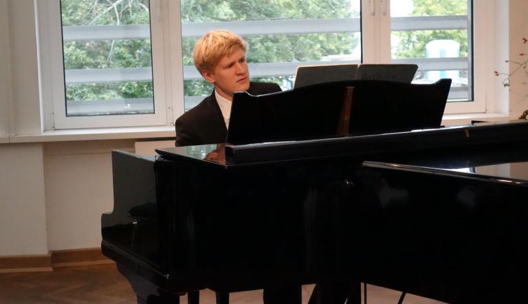 Musikalische Begleitung von Lion Hinnrichs © Potsdam Museum,