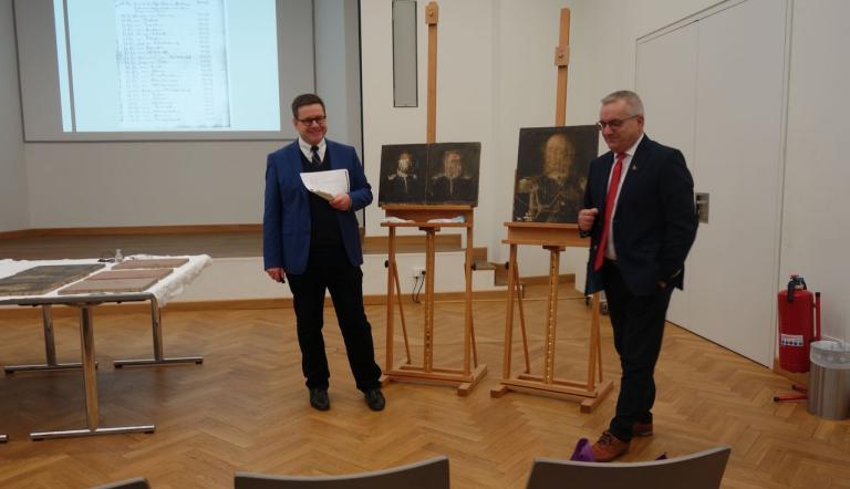Fördervereinsvorsitzender, Markus Wicke und Ernst Schüßling vom Semper talis Bund,