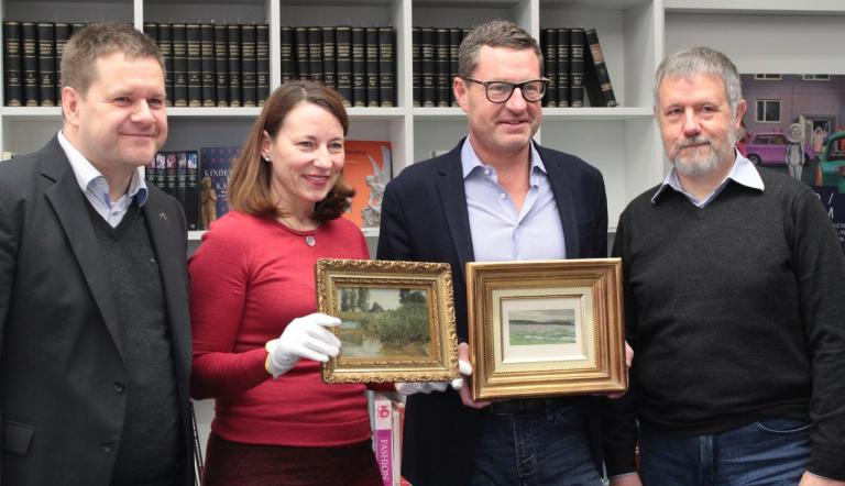 (v.l.n.r.) Markus Wicke, Förderverein des Potsdam Museums, Direktorin des Potsdam Museums, Dr. Jutta Götzmann, Kai Diekmann, Herhausgeber der BILD-Gruppe und Jörg Limberg, Mitglied des Förderverteins,