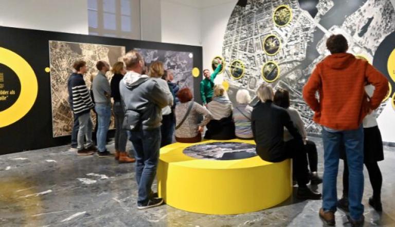 Ausstellung LUFT-BILD-Potsdam, Foto: Michael Lüder, Lizenz: Potsdam Museum