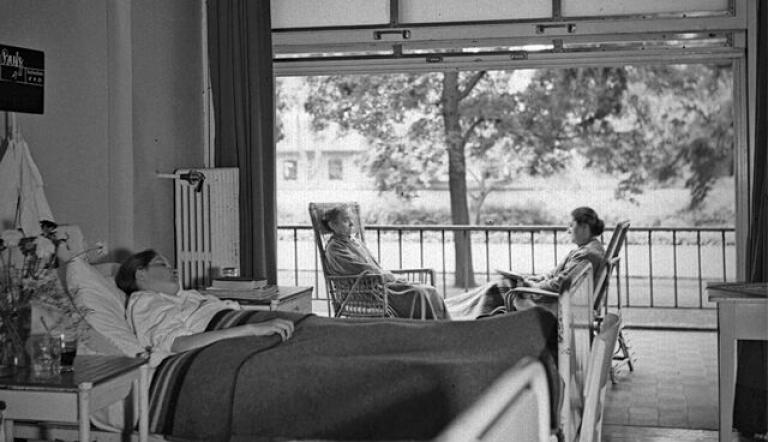Städtische Krankenhaus Krankenzimmer Mai 1937, Foto: Lichtbildstelle Potsdam, Lizenz: PM