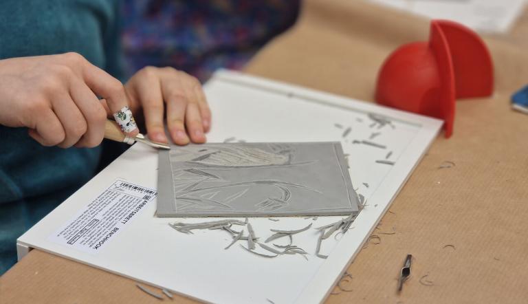 Ferienworkshop: ausDRUCKstarke Kunst, Foto: Anke Stemmann, Lizenz: Potsdam Museum