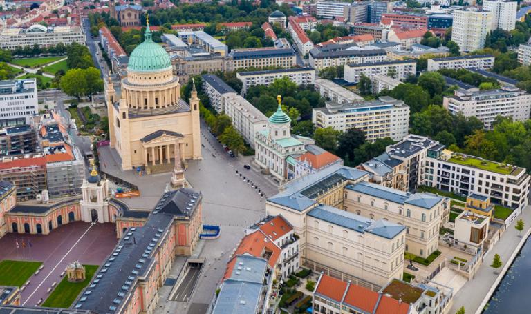 Der Alte Markt von einer Drohne fotografiert